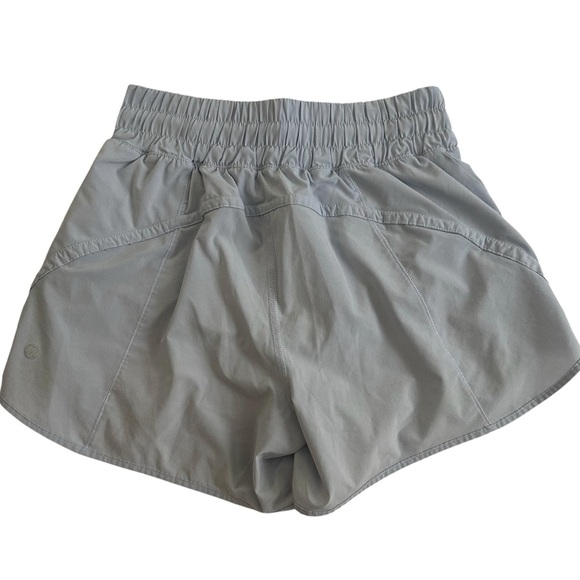 Lululemon Track That Mid-Rise Lined Short 5" Blue Linen SZ 6 - Picture 5 of 7